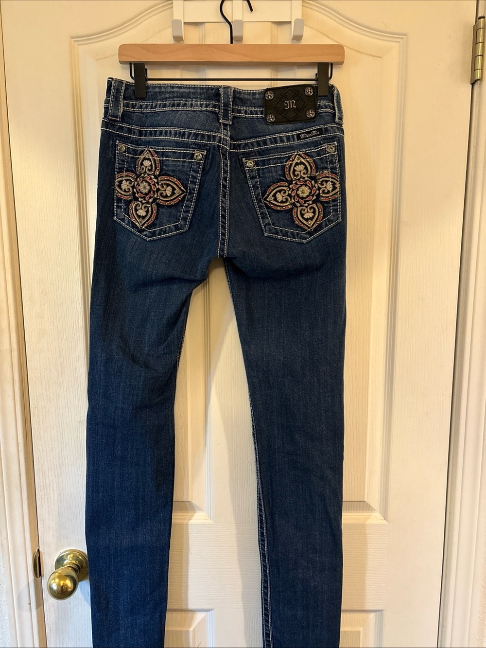 Miss Me Y2K Low Rise Skinny Jeans Embroidered Back Pockets Size 28 Inseam 31